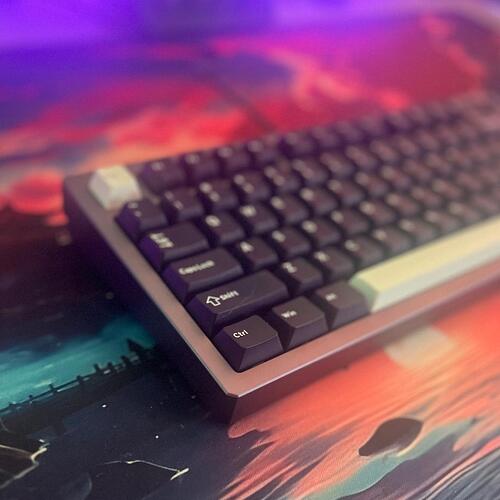 AKKO MOD 007 V5 HE Side 2